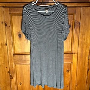 Mossimo Women’s Black and White Striped Short Sleeve Sun Dress